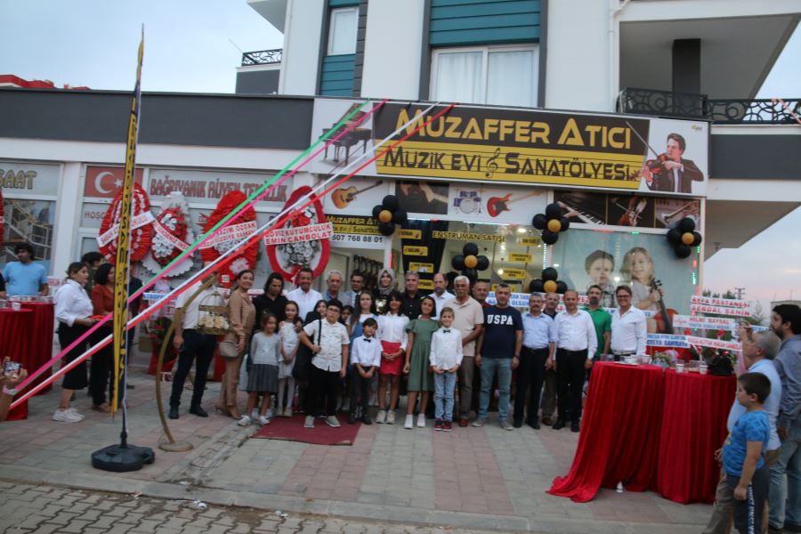 Muzaffer Atıcı Müzik Evi ve Sanatölyesi açıldı