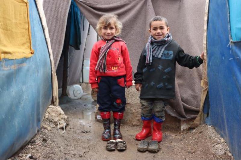 Suriye’de son bir yılda 700 bin kişiye yardım