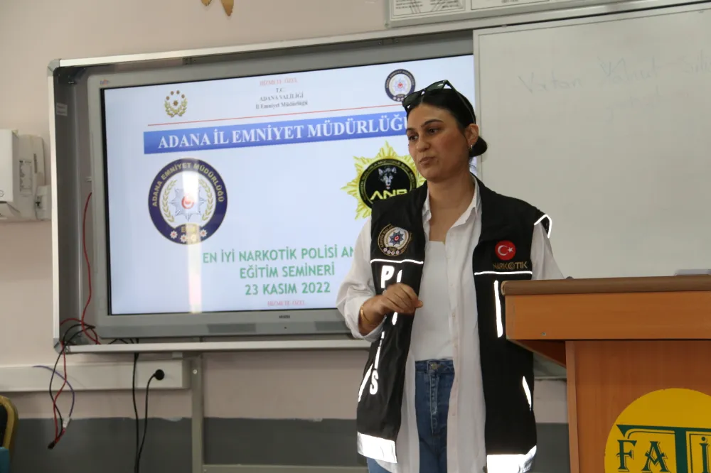 Fatih Anadolu Lisesinde Uyuşturucu ile Mücadele Semineri Gerçekleştirildi