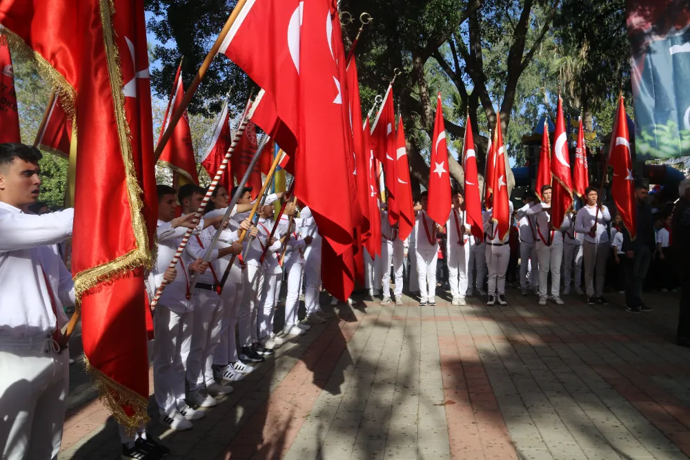 KOZAN’DA CUMHURİYET BAYRAMI KUTLANDI