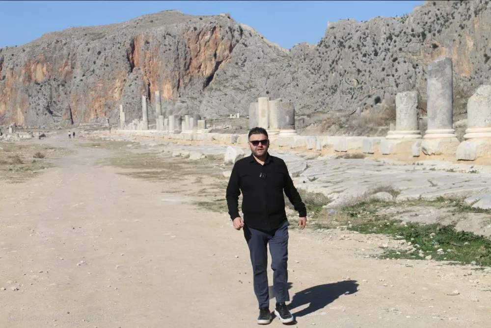 Anavarza Antik Kentinde Neler Oluyor?