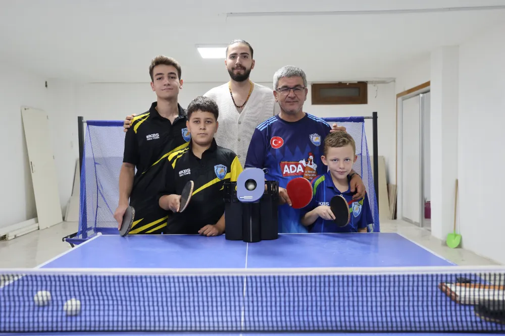 MASA TENİSİYLE DERSLERİ DE VURDULAR!