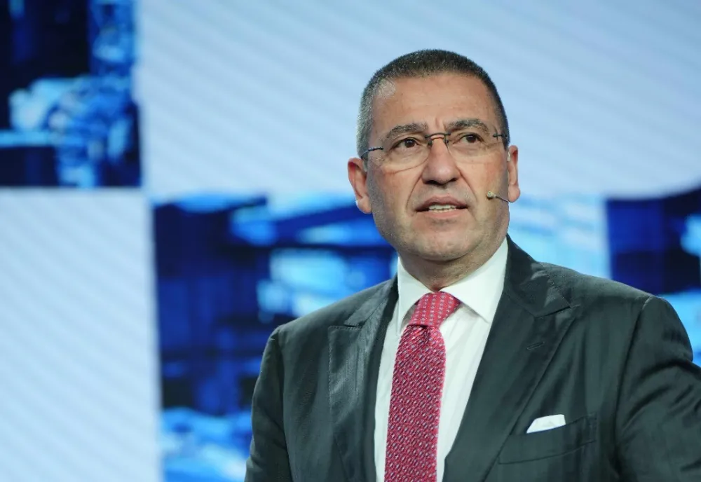 Çimentonun 200 yıllık üretim teknolojisi değişiyor