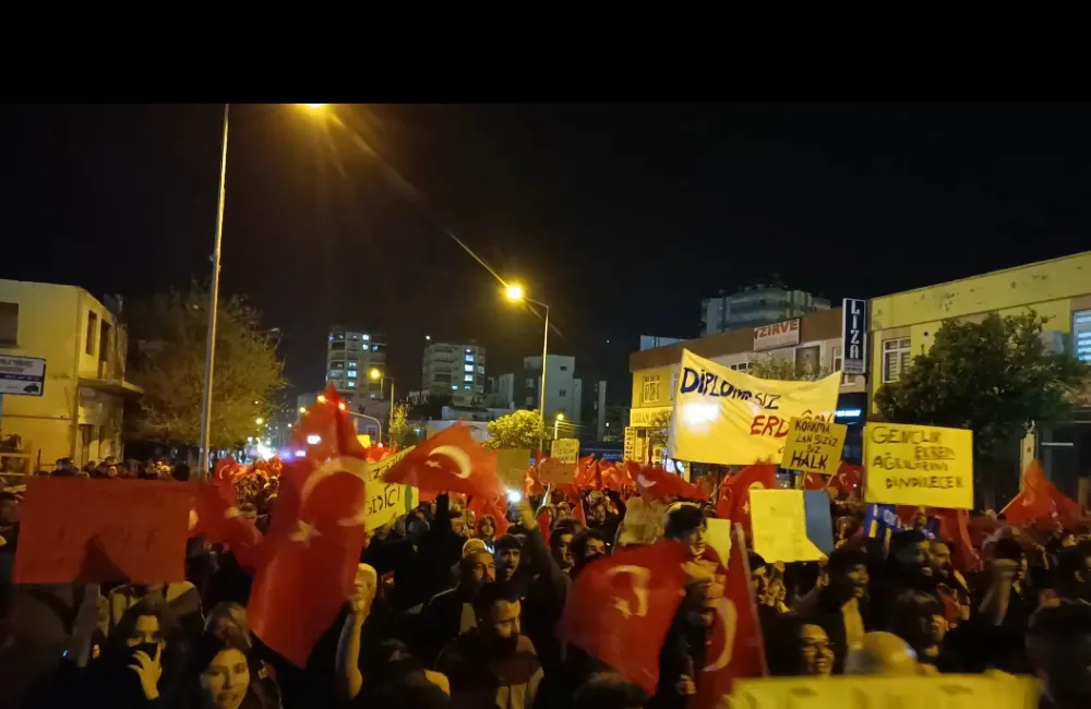 Kozan’da Ekrem İmamoğlu’na destek yürüyüşü: Yüzlerce kişi sokaklardaydı