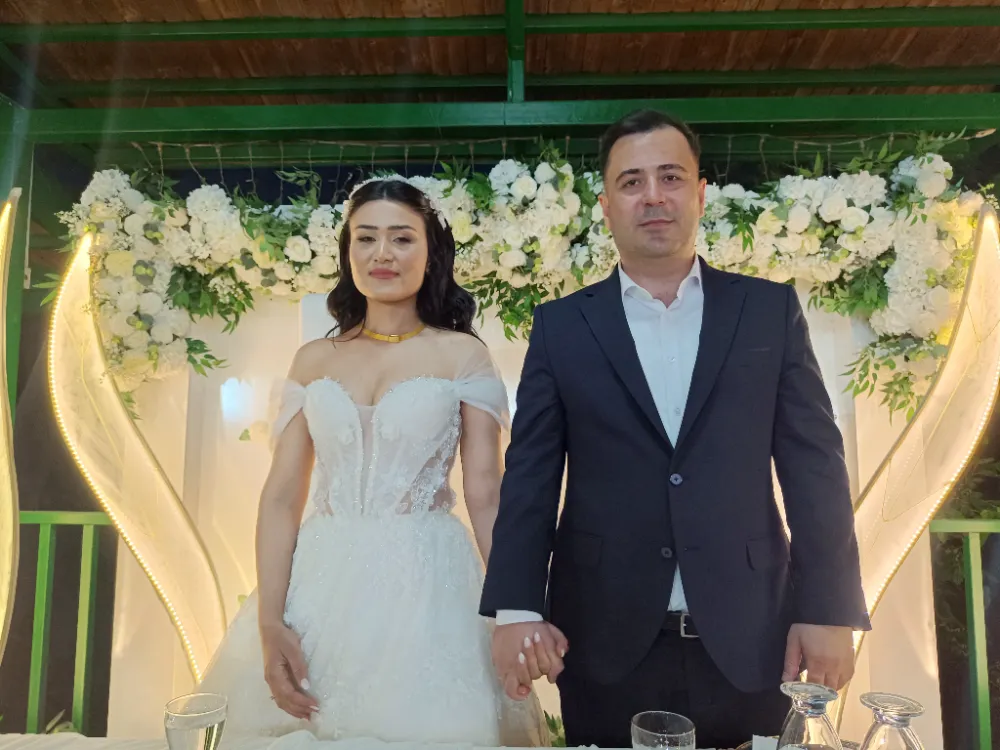 EFSANE GÜREŞÇİNİN KIZI, MECLİS ÜYESİYLE DÜNYAEVİNE GİRDİ
