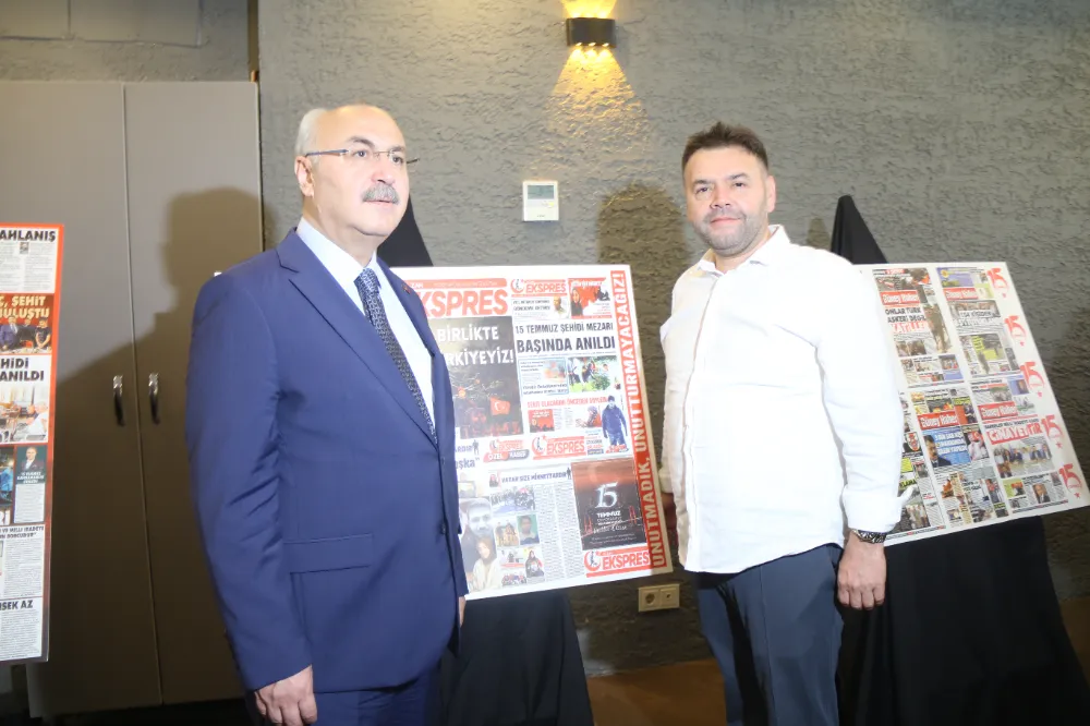 15 TEMMUZ MANŞETLERİ SERGİSİ ADANA’DA AÇILDI