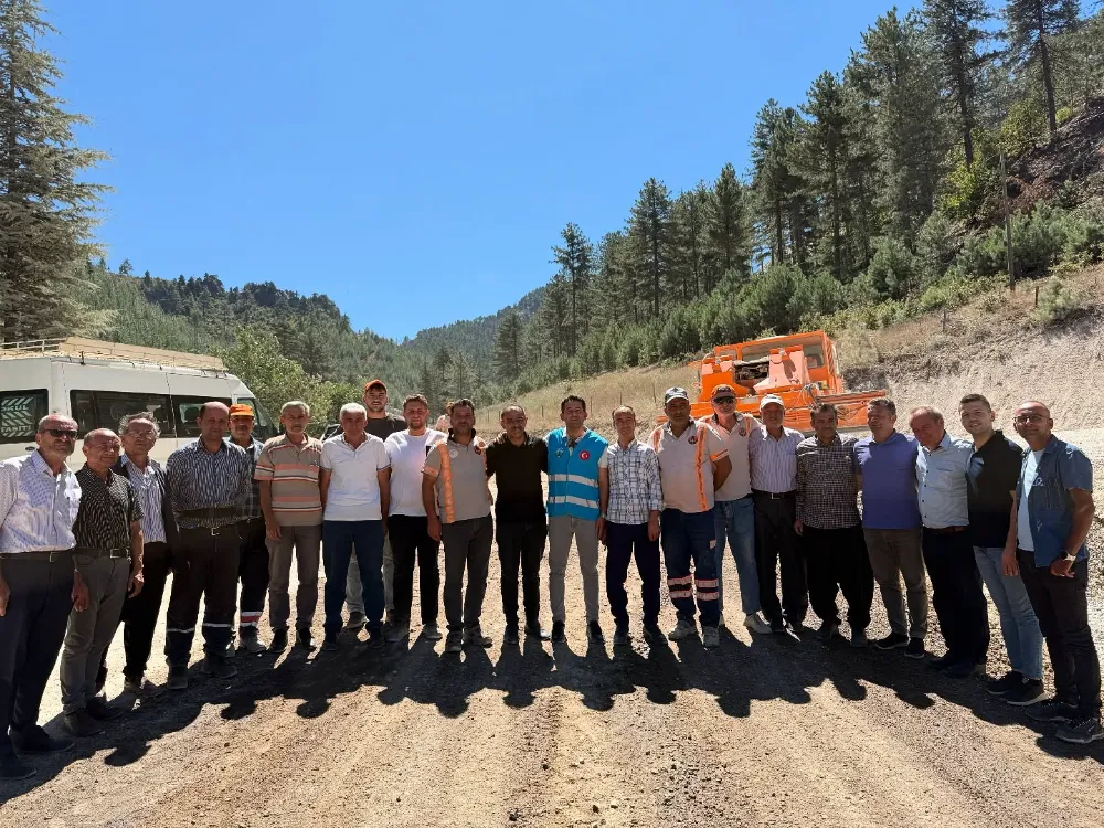FEKE’DE YILLARDIR BEKLENEN YOL SORUNU ÇÖZÜLDÜ