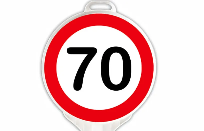 70’İ GEÇEN YANDI