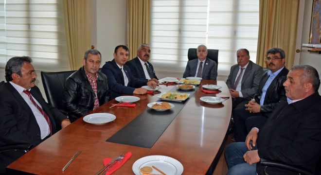 MHP Genel Başkan Yardımcısı Sadir Durmaz, Başkan Öztürkü Ziyaret Etti